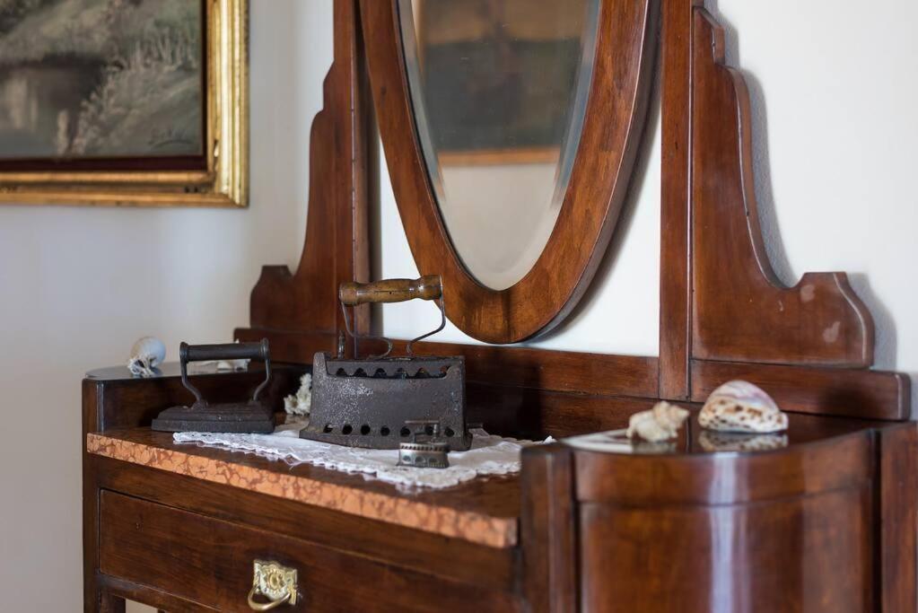 Top Floor Apartment Near Historic Fortino Catane Extérieur photo