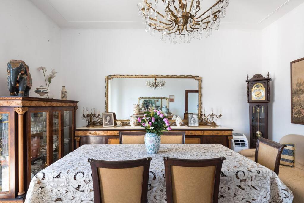 Top Floor Apartment Near Historic Fortino Catane Extérieur photo